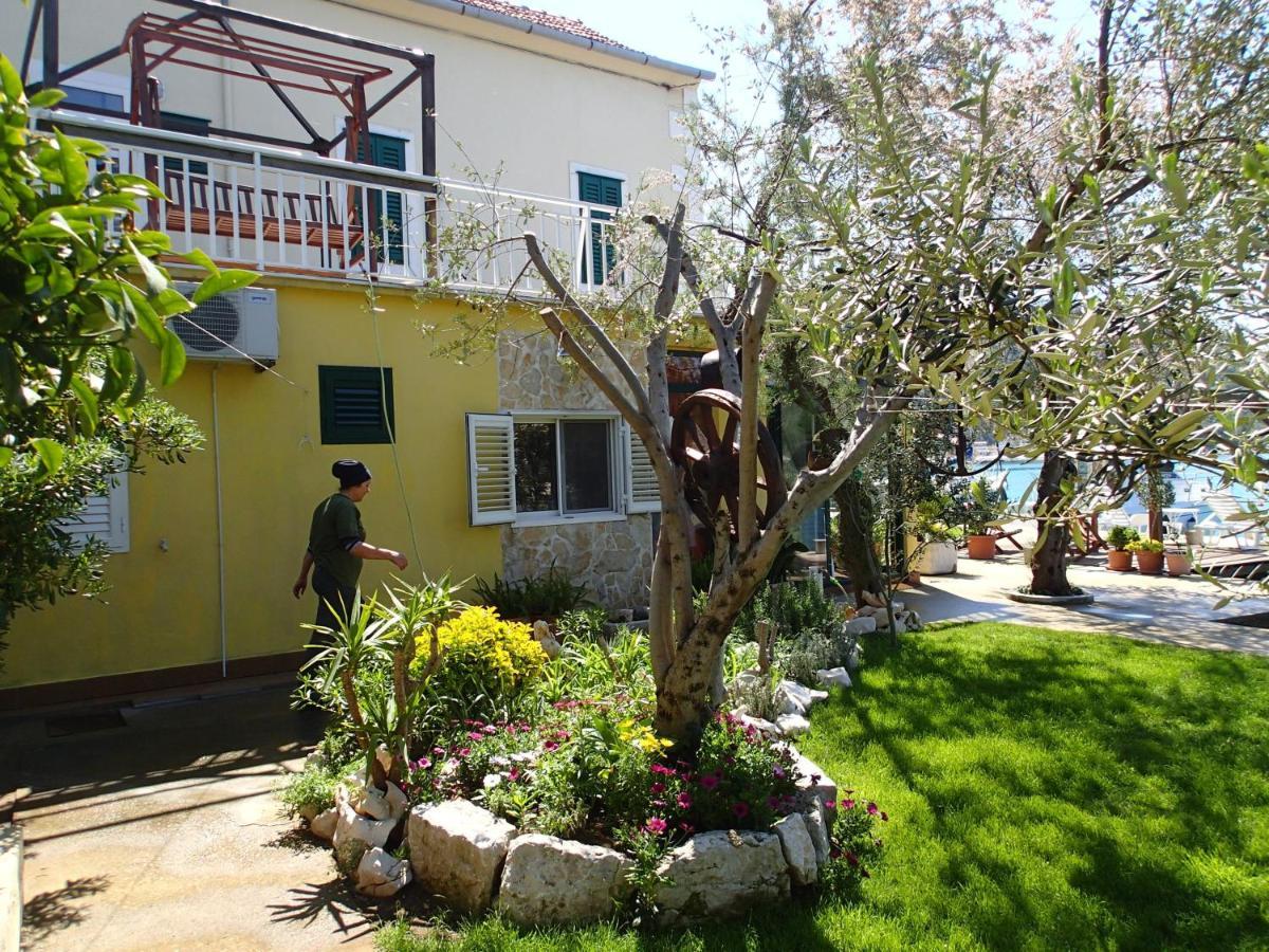 Apartment Blace 16068B ภายนอก รูปภาพ